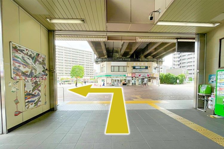 北赤羽口改札を出て左に進みます