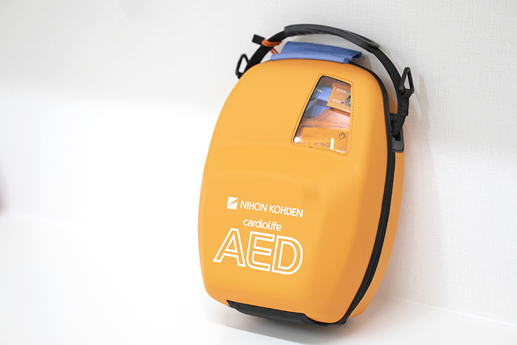 自動対外式除細動器